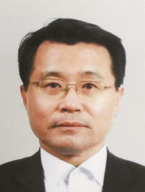 윤정식 전 OBS 경인TV사장(한국블록체인협회 부회장)